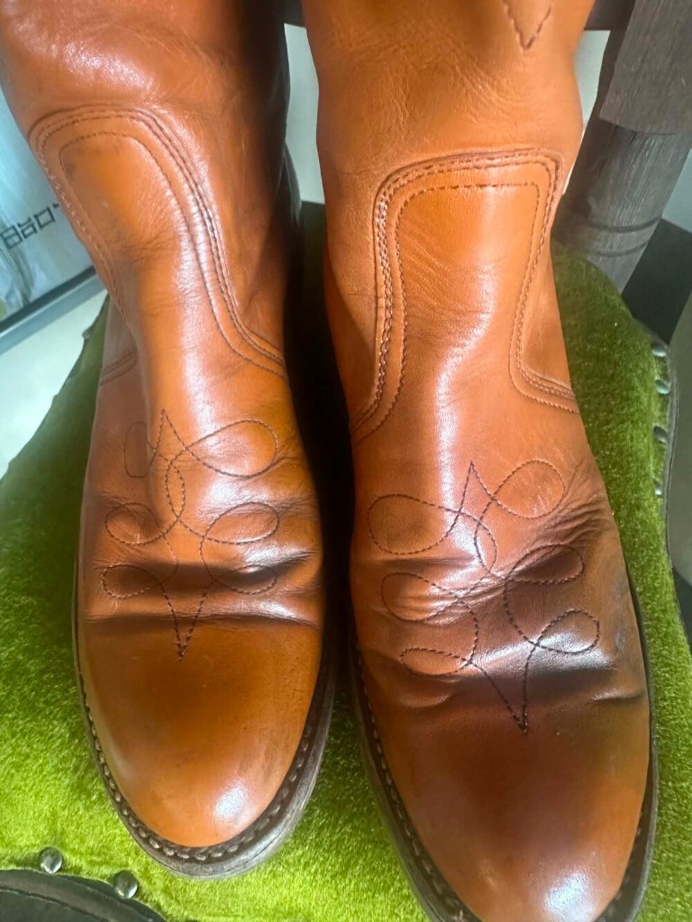VINTAGE BOULET COWBOY BOOTS - Picture 4 of 11